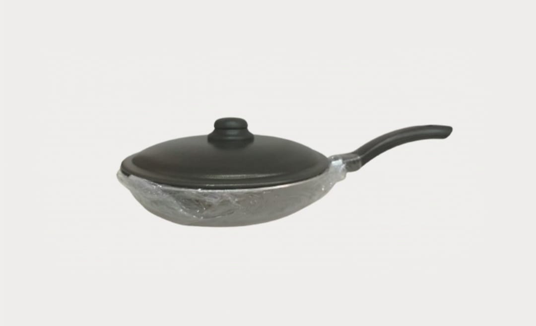 Frigideira C/Tampa Antiaderente Reforçada Balduíno 16cm