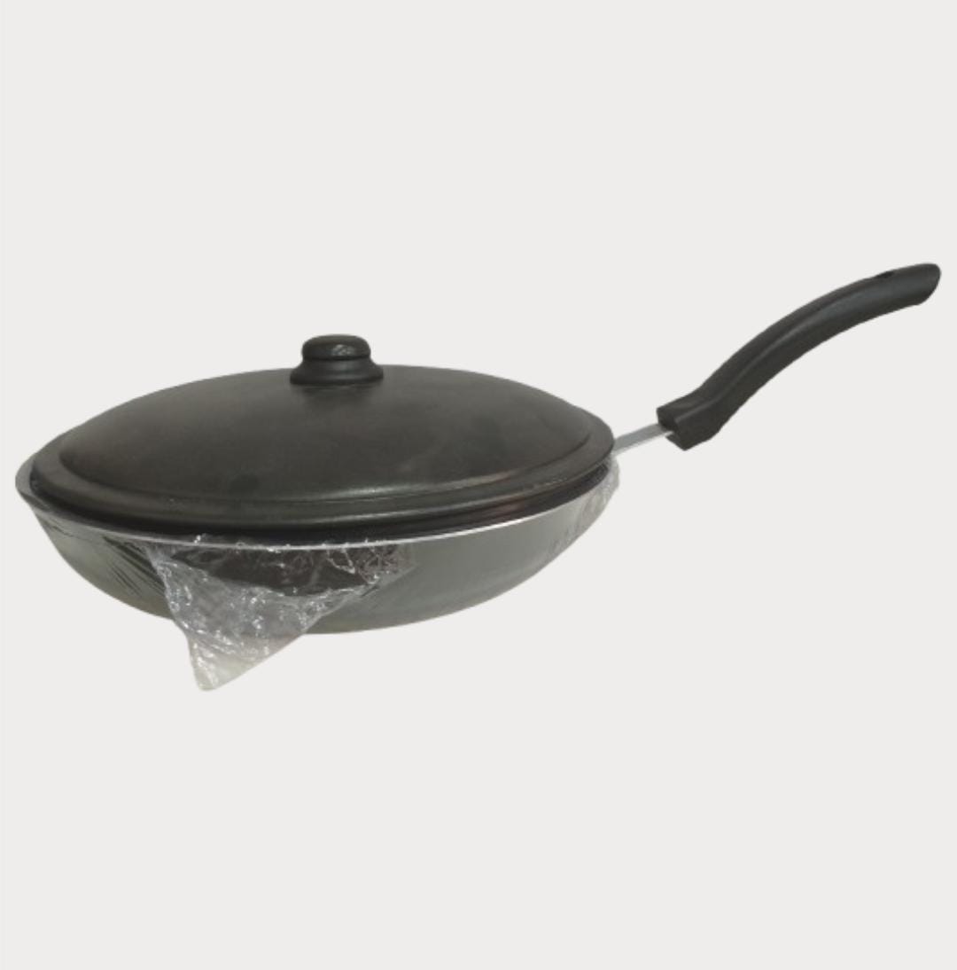 Frigideira C/Tampa Antiaderente Reforçada Balduíno 28cm