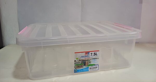 CAIXA MULTIÚSO TRANSPARENTE 7,5L COM TRAVAS COLORIDAS - MÁXIMA