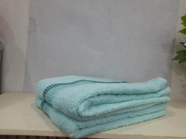Toalha de Banho 98%Algodão 2%Poliéster 1,30m x 62cm