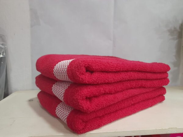 Toalha de Banho Adriane 95%Algodão1,20m x 63cm