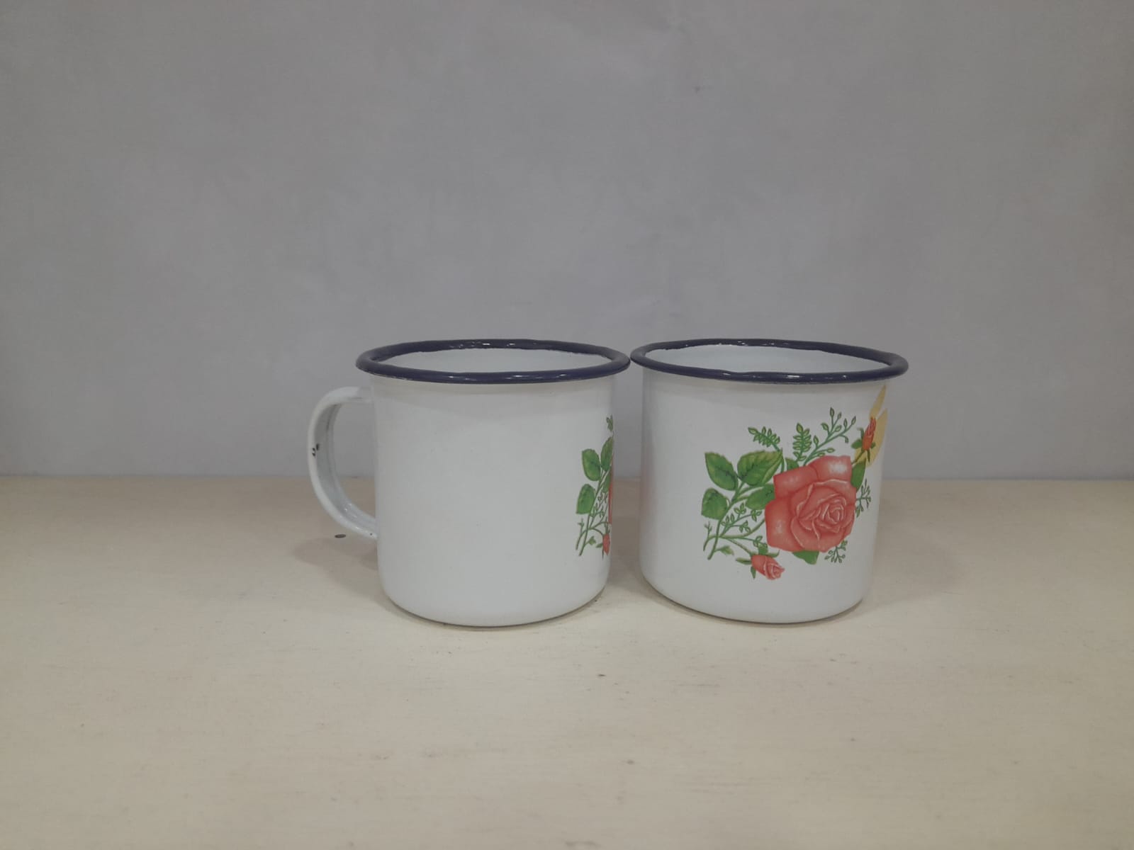 Caneca Esmaltada de Ágata Floral 1UN Pequena