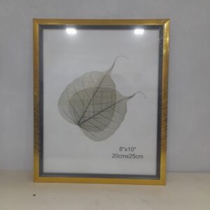 Porta Retrato Grande Dourado 20cm x25cm