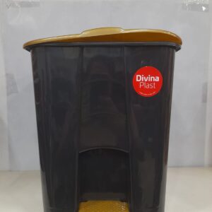 Lixeira Quadrada Grande Preta Pedal 14L C/Tampa Dourada