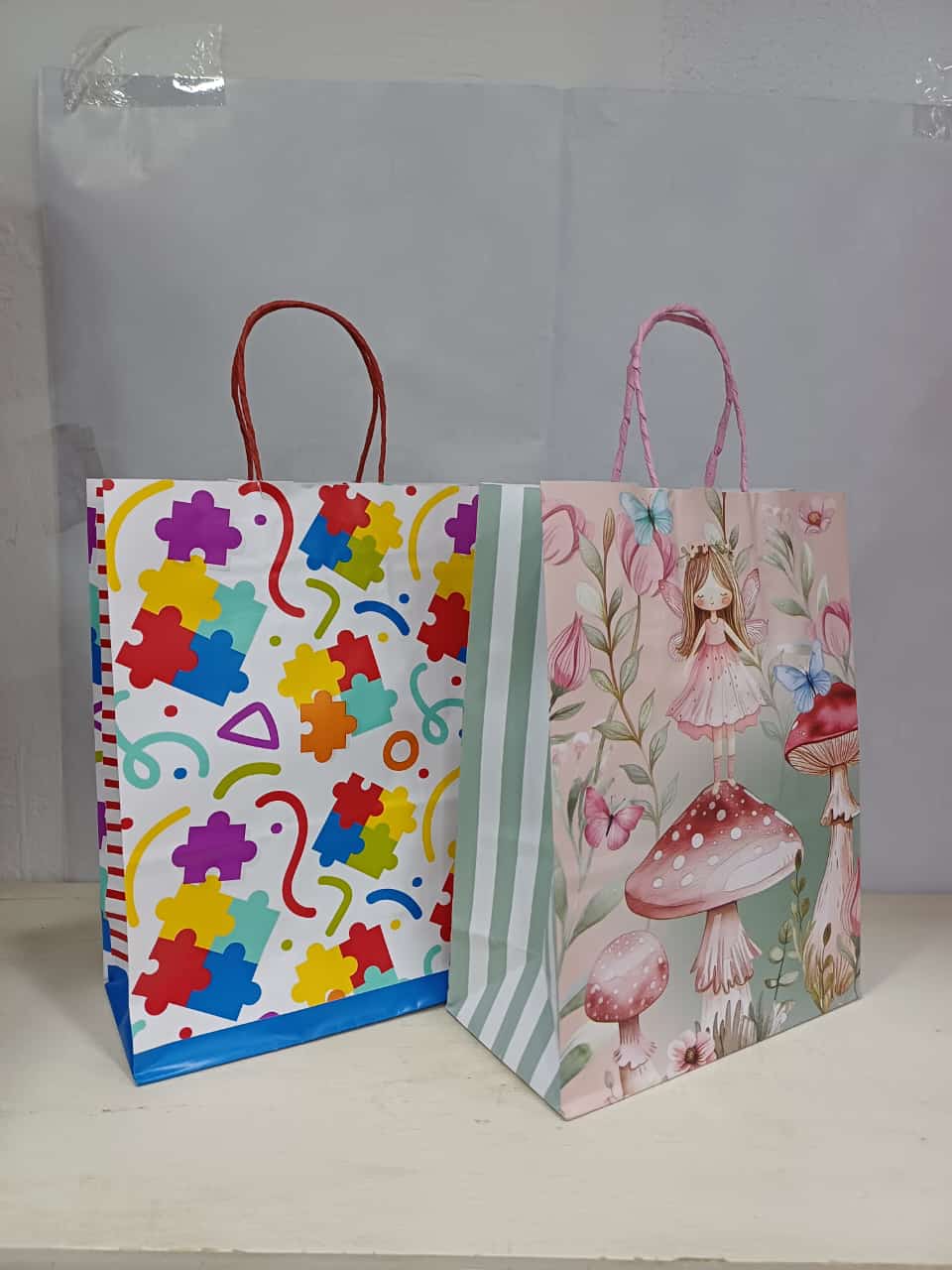 Sacola Para Presente 26cmx 19,5cm x 9,5cm